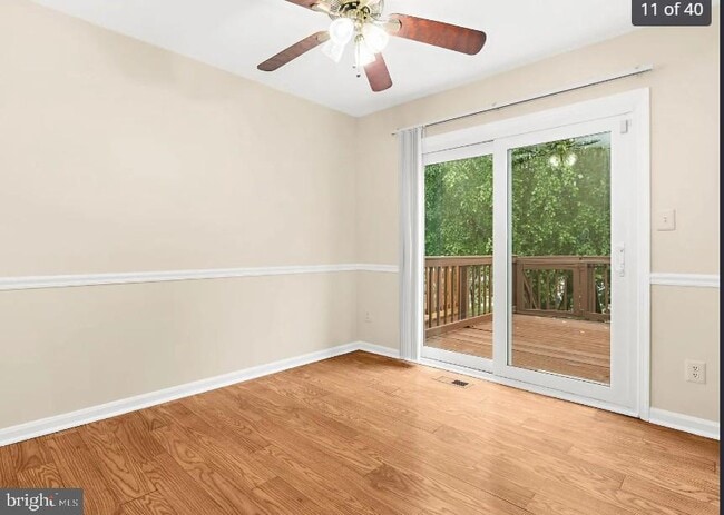 Primary Photo - 1073 Travis Ln