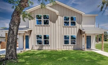 Building Photo - 6146 Brocks Ln