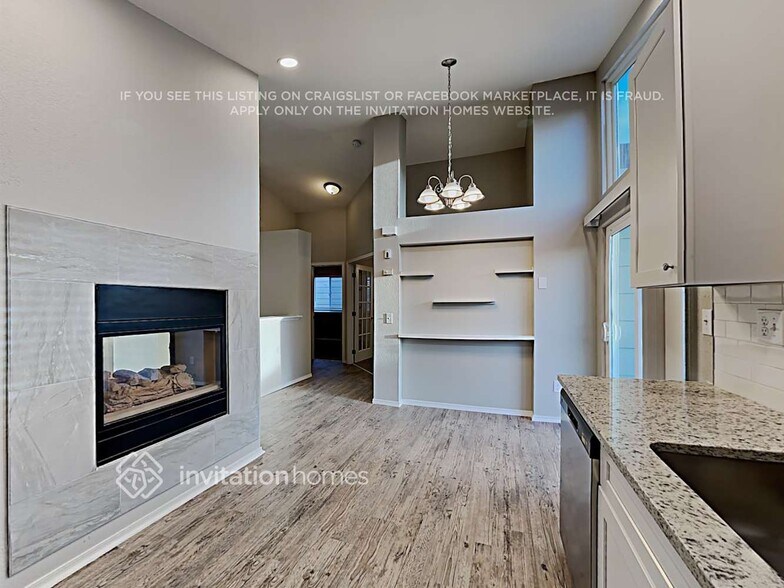 Building Photo - 6010 Grapevine Dr