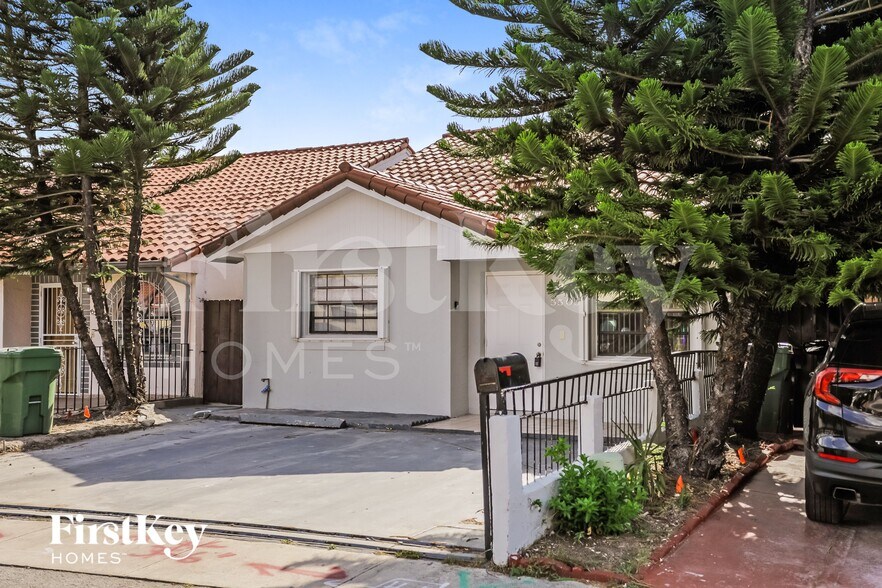 Building Photo - 5505 W 27th Ln