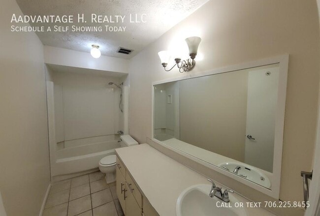 Building Photo - 4848 Basswood Dr