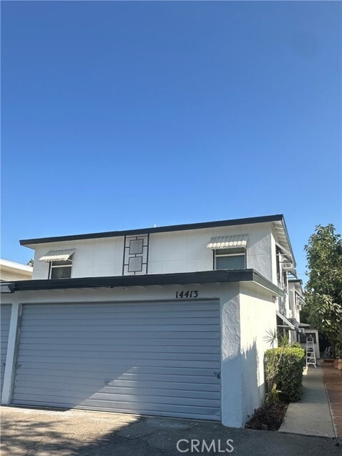 Building Photo - 14413 Califa St
