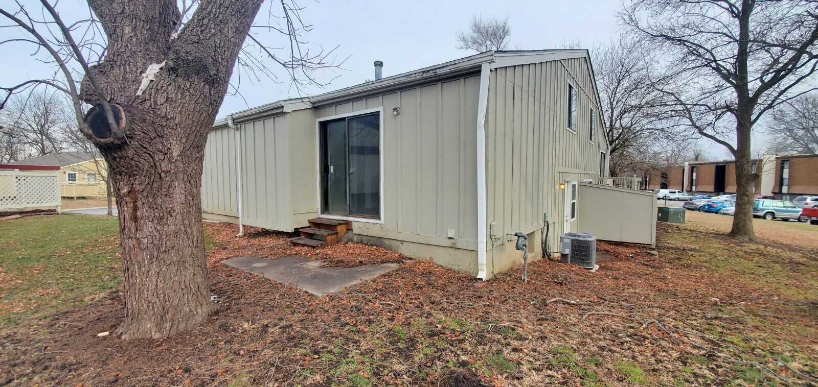 Building Photo - 8420 Lane Pl