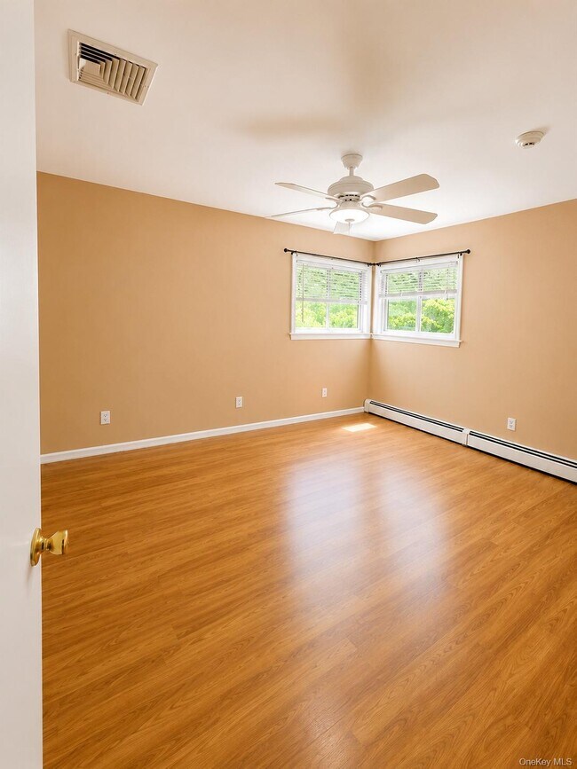 Building Photo - 54 Capt Shankey Dr