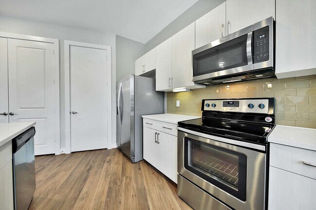 Building Photo - Exceptional Residences for Exceptional Lives!