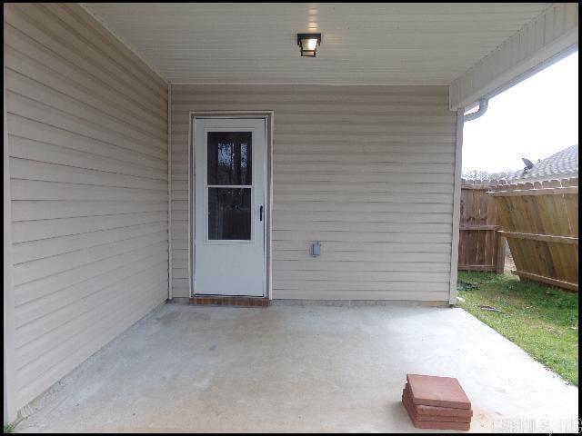 Building Photo - 6484 Amalie Dr