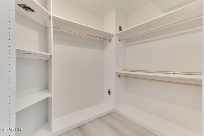 Building Photo - 24739 Vía Madera