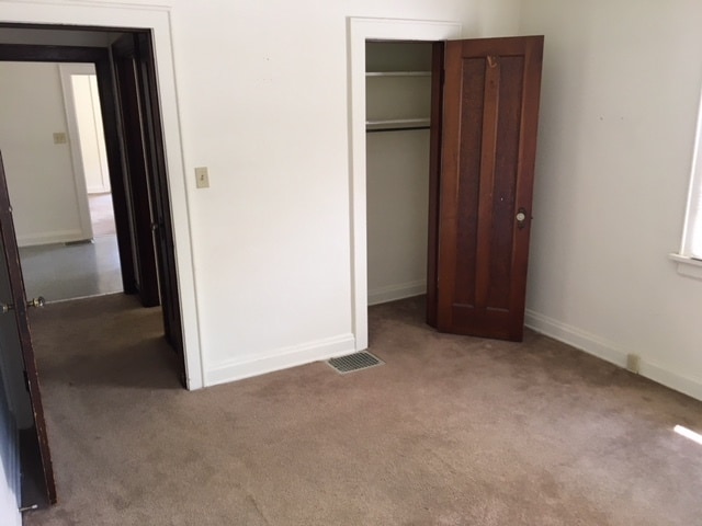 Building Photo - 6619 Bantry Ave