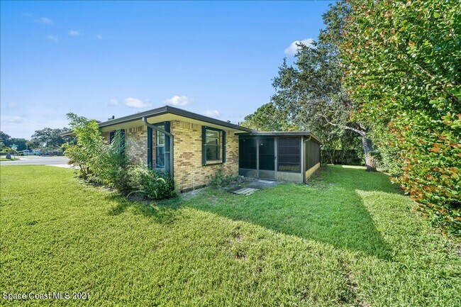 Building Photo - 2716 Longwood Blvd