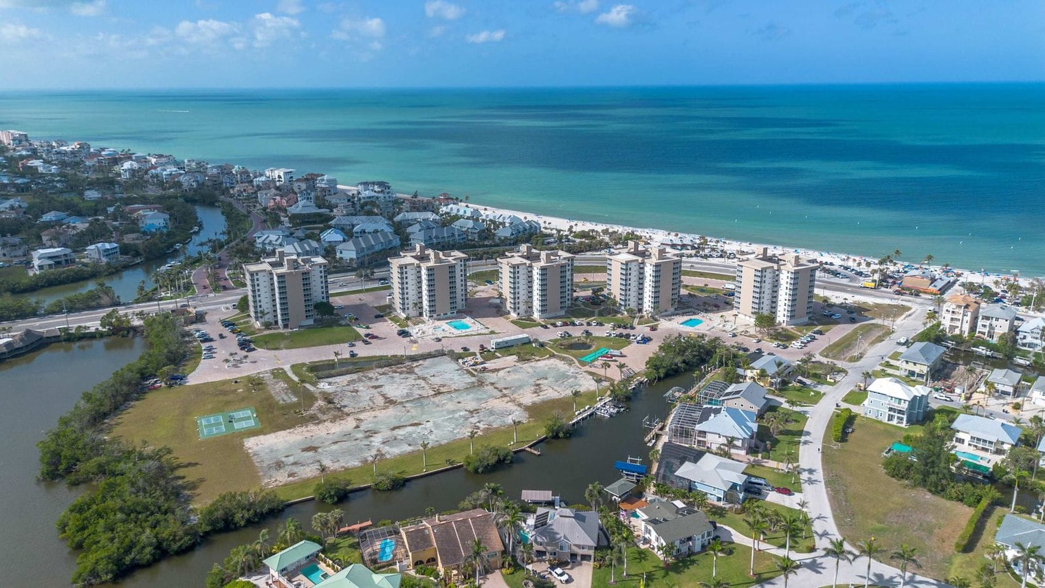 Building Photo - 5800 Bonita Beach Rd SW