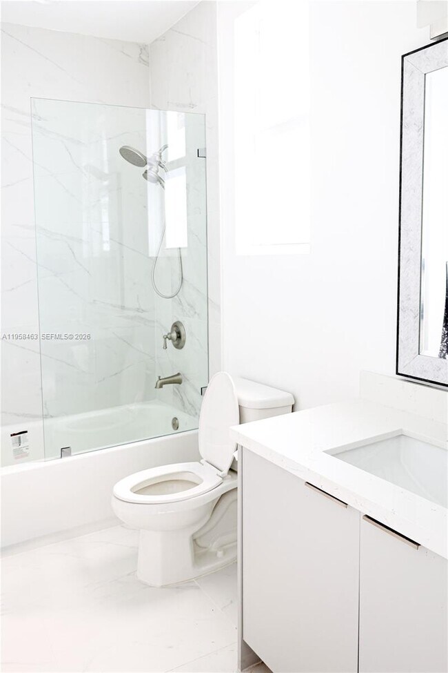 Building Photo - 160 NE 57th St