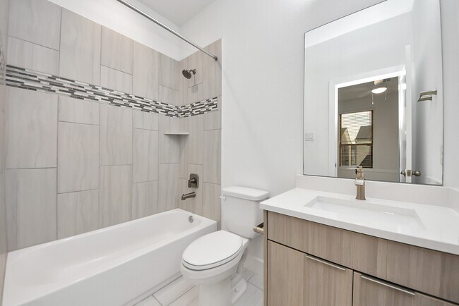 Building Photo - 18716 Centro Main St