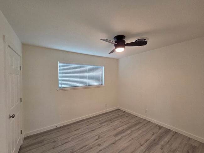 Building Photo - 1625 North St