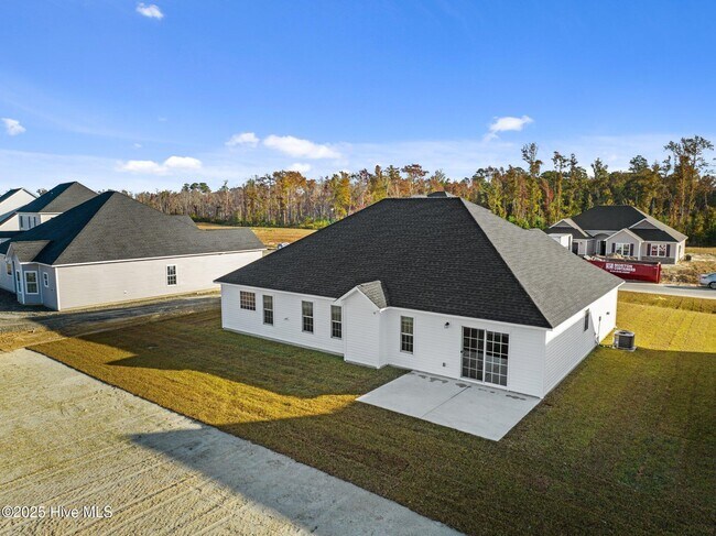 Building Photo - 51 N Ardsley Ln