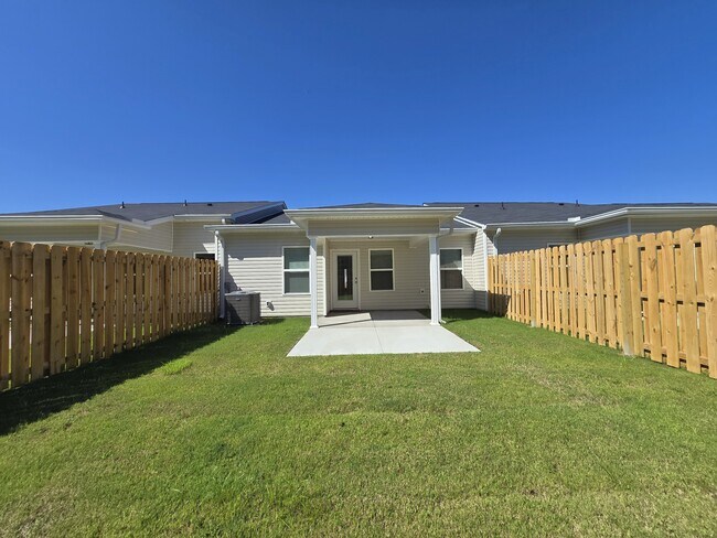 Building Photo - 8047 Bannock Cir