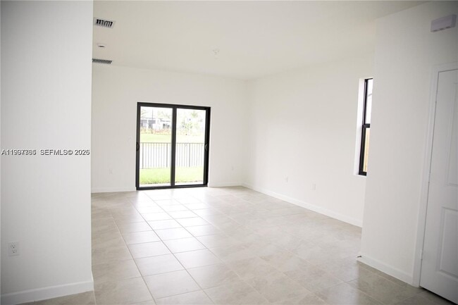 Building Photo - 5001 Peacock Wy