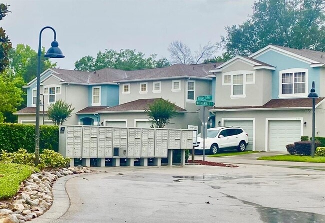 Building Photo - 2409 Harleyford Pl