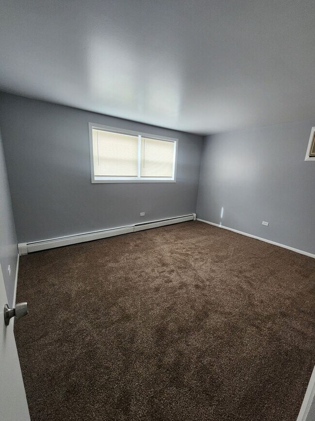 Interior Photo - Brookfield