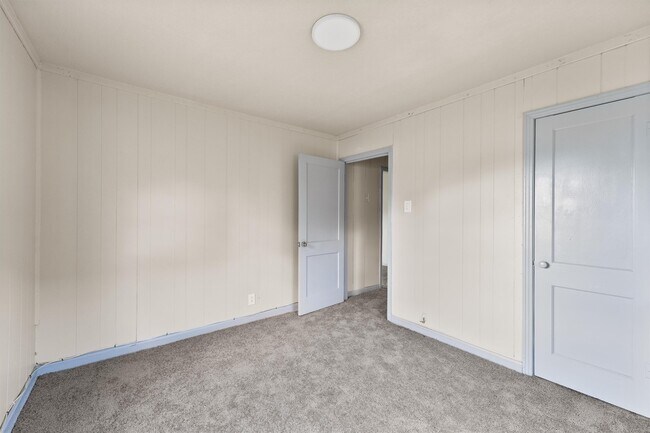 Building Photo - 4313 Engleford St