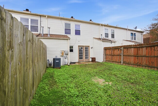 Building Photo - 639 Mill Landing Rd