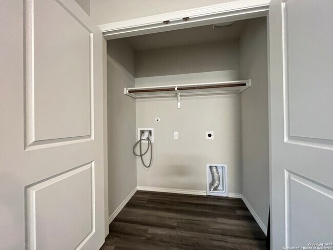 Building Photo - 5926 Gael Elm