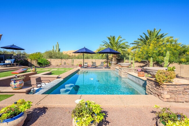 Building Photo - 27109 N 143rd Pl