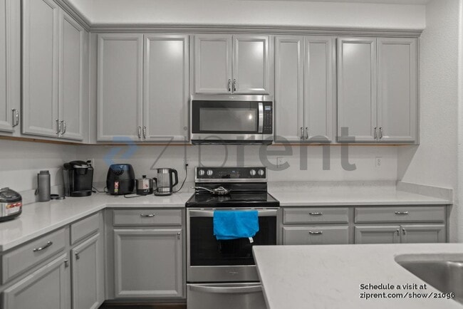 Building Photo - 2588 Gimelli Way