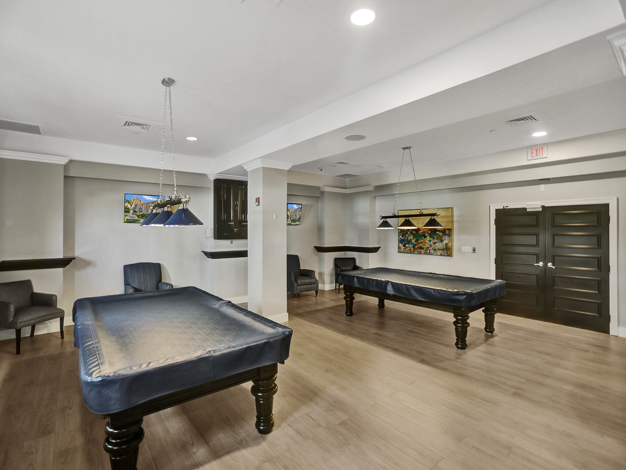 Building Photo - 2501 S Ocean Dr