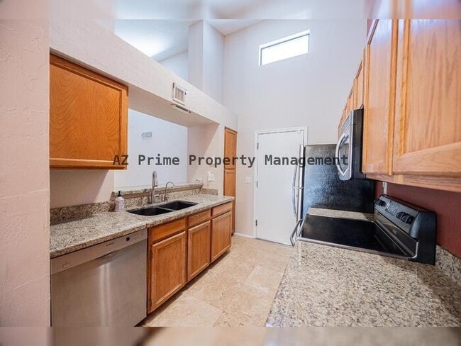 Building Photo - 4226 N 22nd St