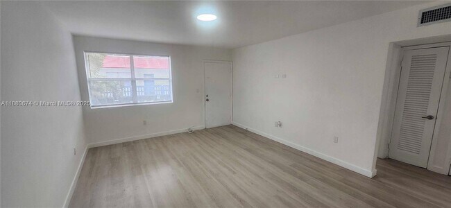 Building Photo - 111 NW 152nd St