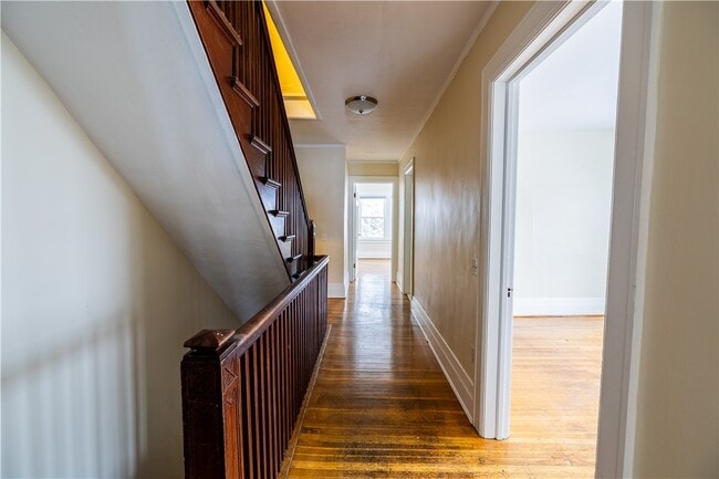 Building Photo - 297-303-303 Dartmouth St