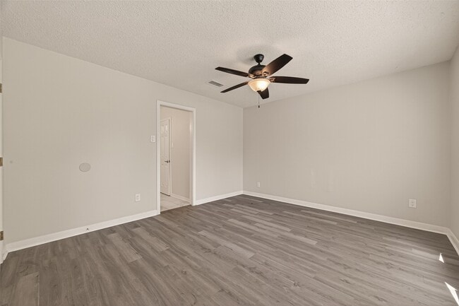 Building Photo - 14507 Ravenhurst Ln