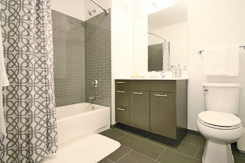 Building Photo - 233 W Ontario St