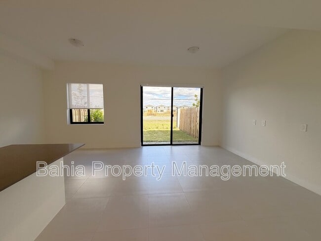 Building Photo - 18977 SW 344th Ter