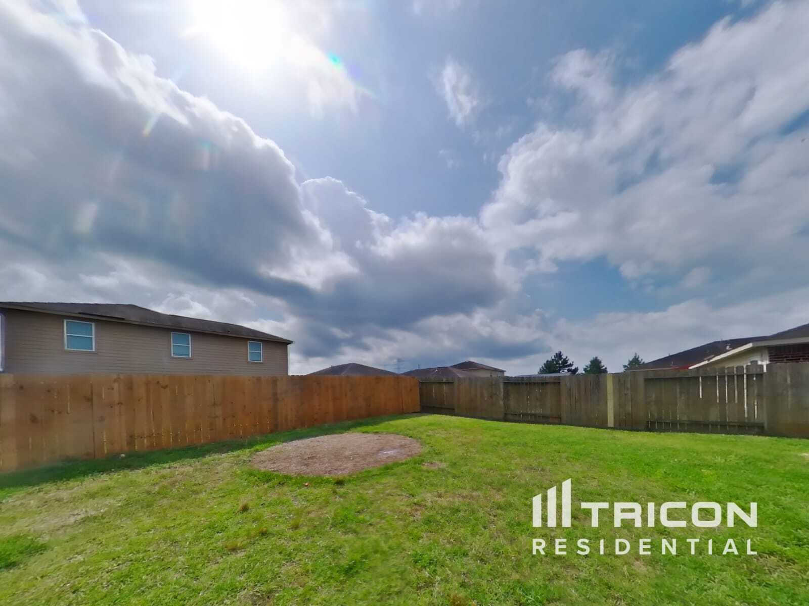 Building Photo - 20526 Freedom River Dr