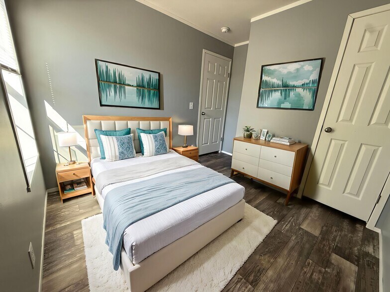 Building Photo - 11853 Cascade Cir