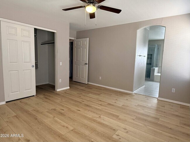 Building Photo - 1330 W Gary Dr
