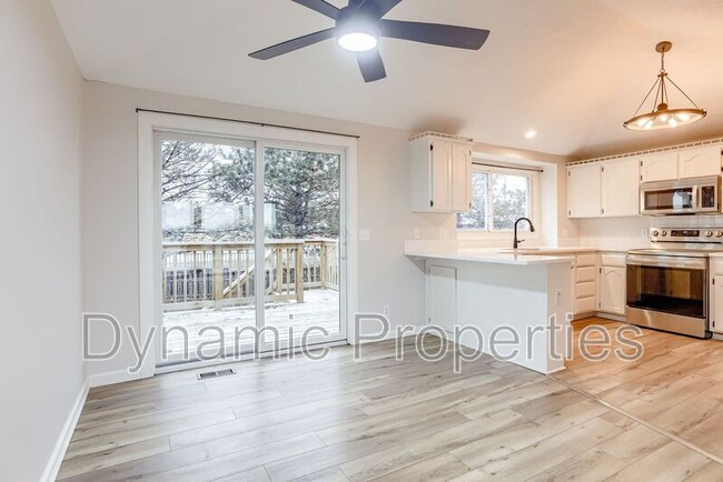 Building Photo - 7926 Primrose Ct