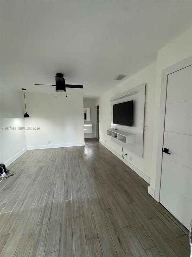 Building Photo - 3418 NW 47th Ave