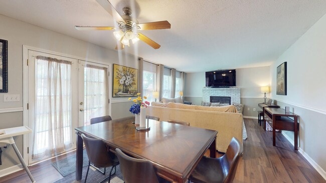Building Photo - 2716 Stone Valley Dr