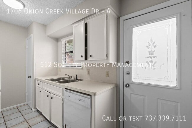 Building Photo - 1706 Onion Creek Village Dr