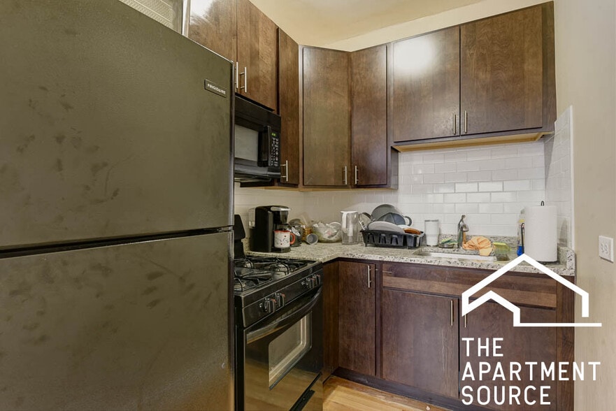 Building Photo - 2801 N Keating Ave