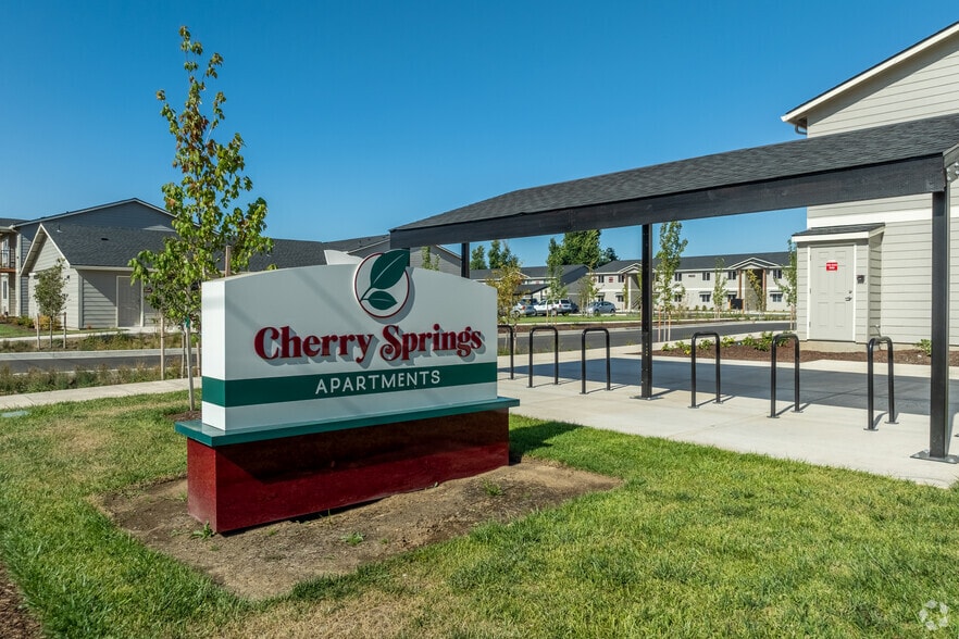 Primary Photo - Cherry Springs