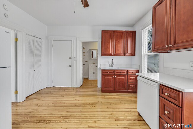 Building Photo - 10 Huntington Ave