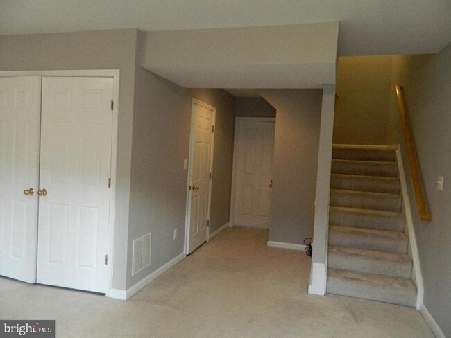 Building Photo - 7574 Great Swan Ct