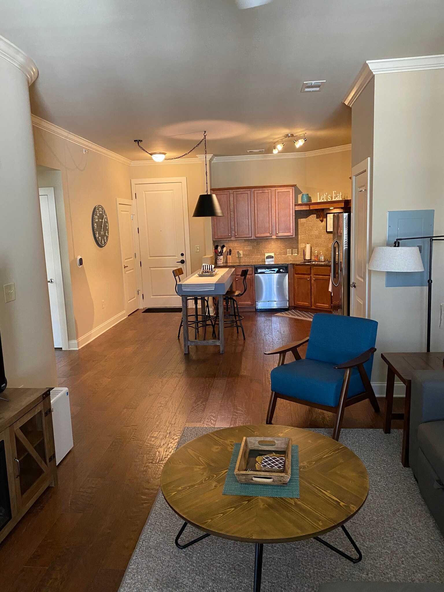 Building Photo - 445 W Blount Ave