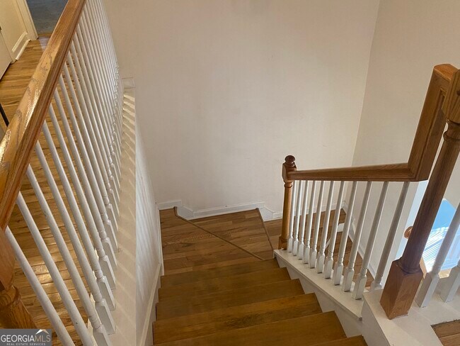 Building Photo - 541 Cascade Hills Ct SW