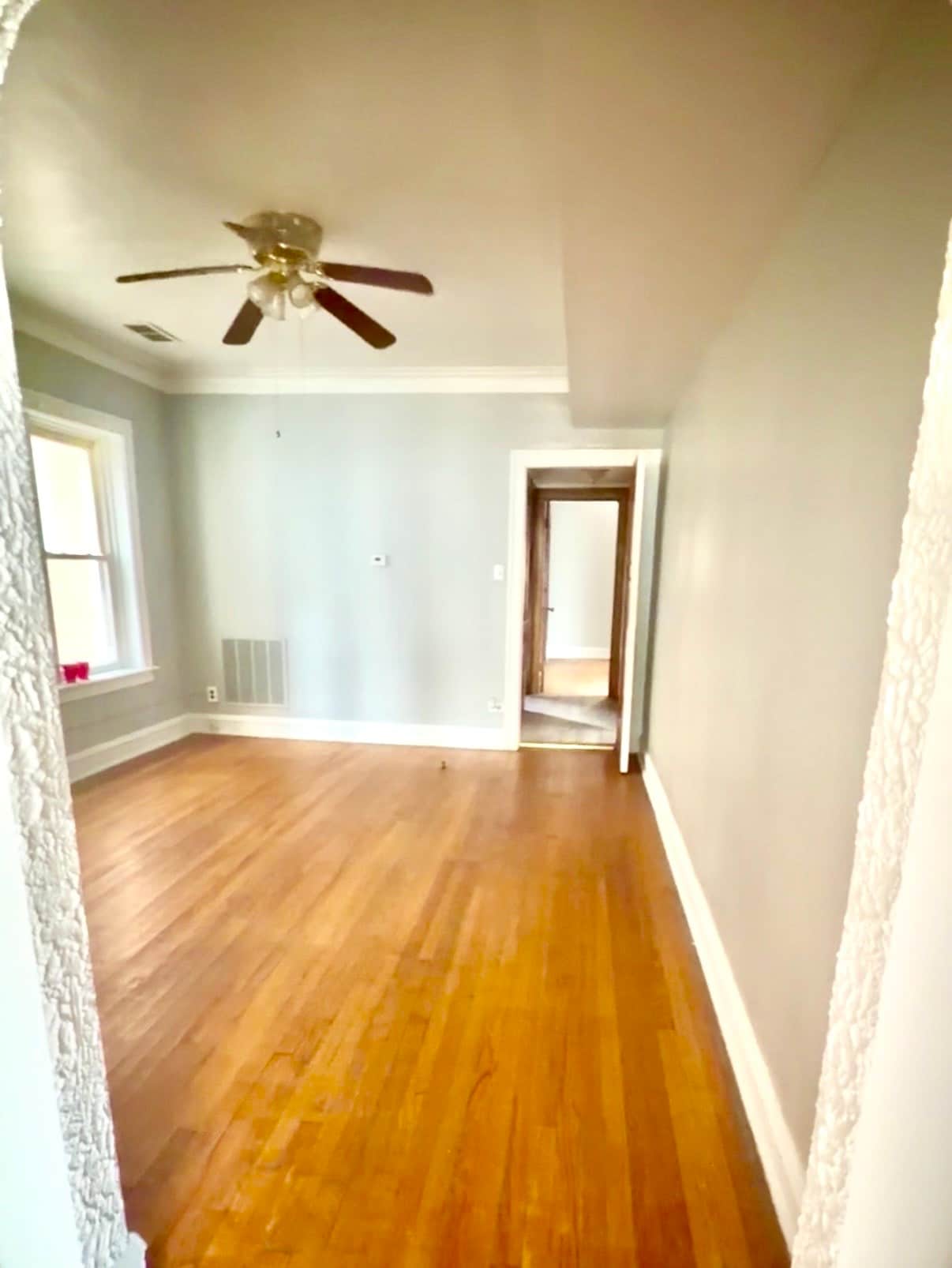 Dining room - 8010 S Marshfield Ave
