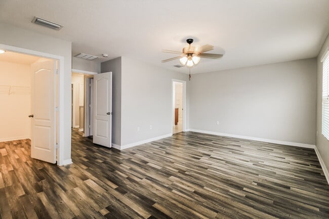 Building Photo - 14489 Finsbury Dr