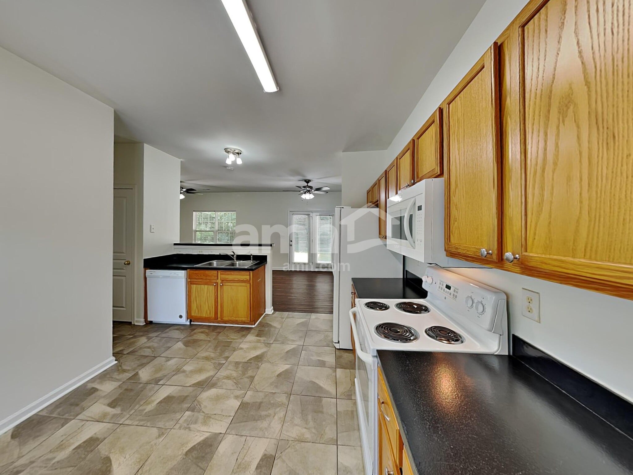 Building Photo - 9149 Glenashley Dr